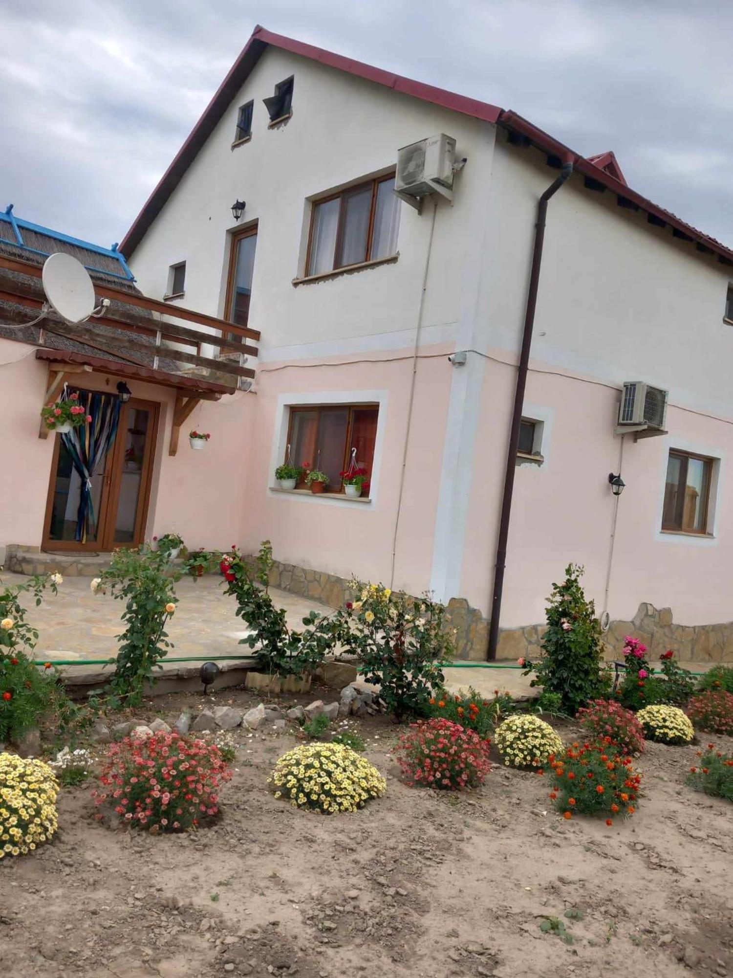 Casa Rasaritul Soarelui Sarichioi Hotel Exterior foto